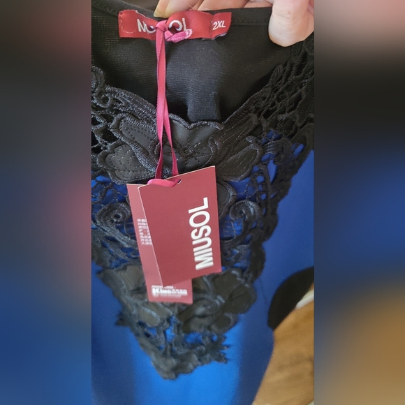 Miusol Black and Blue Dress - Picture 2 of 2